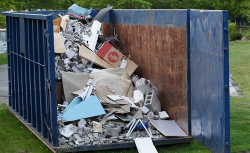 Different types of skips for residential and commercial use